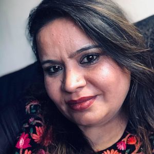 Meet your Posher, Poonam